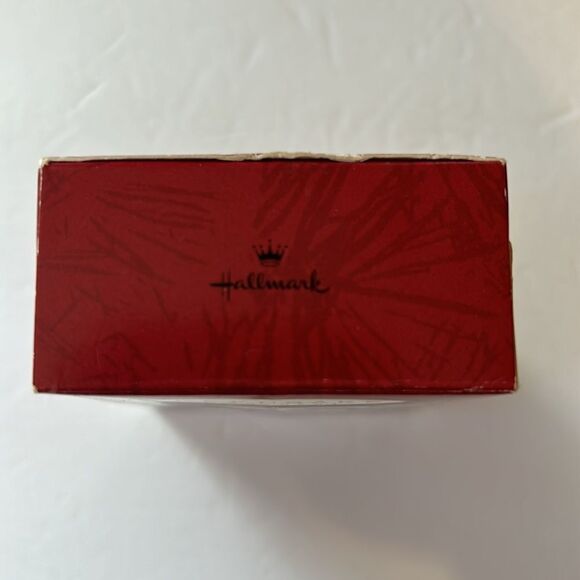 HALLMARK Keepsake Ornament NIB Extra Special Delivery Mail Handcrafted 1994 - Picture 6 of 8